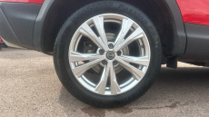 Nissan Qashqai 1.5 dCi N-Connecta 5dr Diesel Hatchback